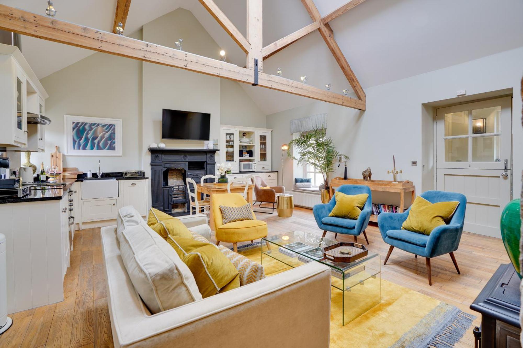 אלנמות' Pope Lodge: Stunning Stone Coach House Conversion מראה חיצוני תמונה