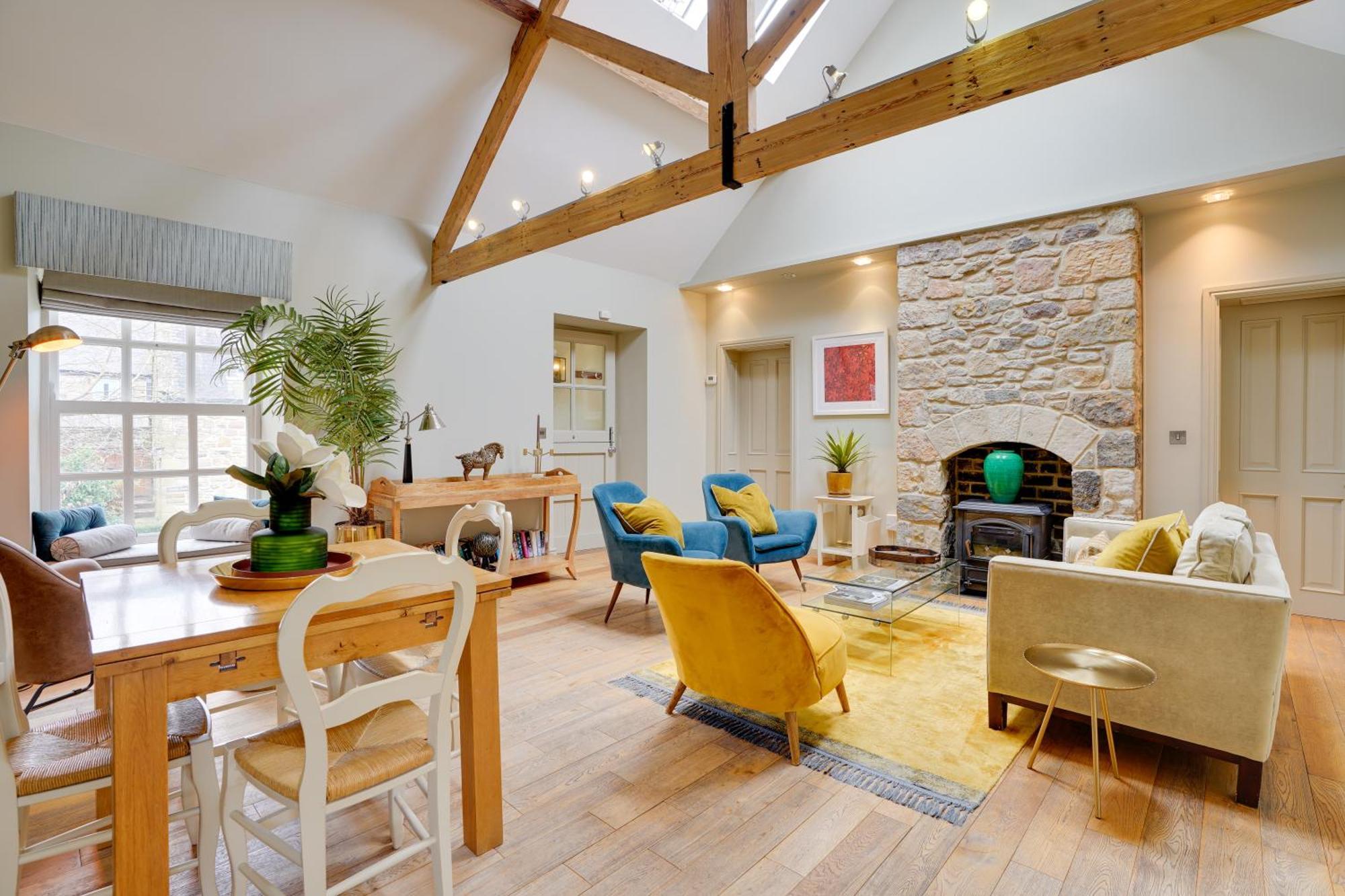 אלנמות' Pope Lodge: Stunning Stone Coach House Conversion מראה חיצוני תמונה